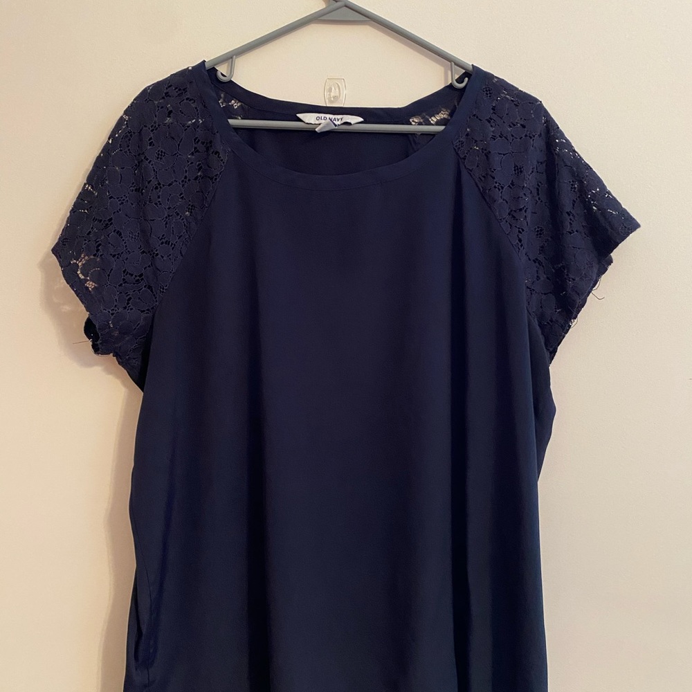 Old Navy blouse